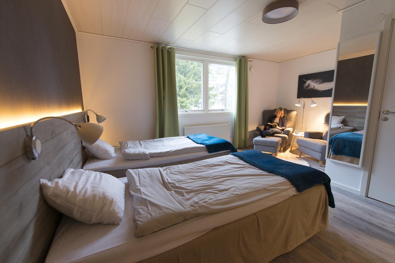 Pine Bay Lodge Person Eksteriør bilde